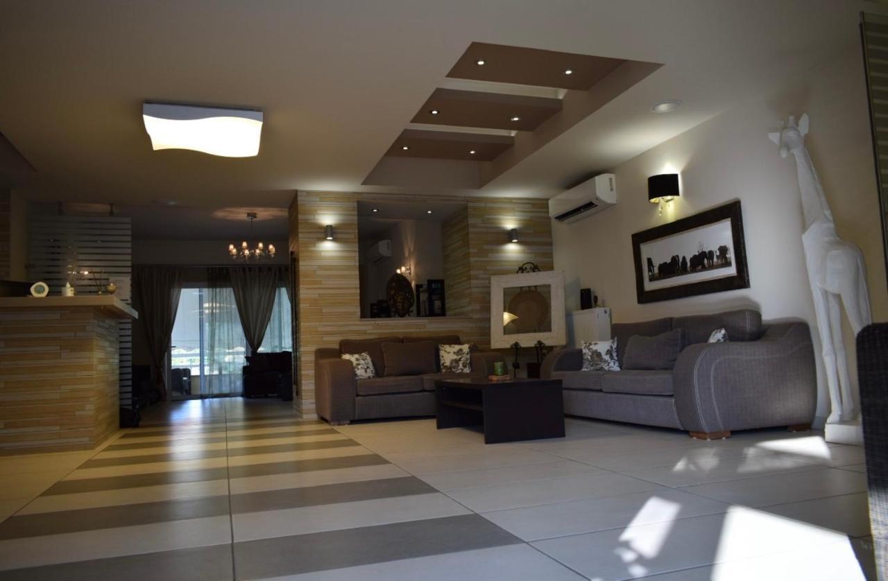 Hotel Afrika Елеонас Екстериор снимка
